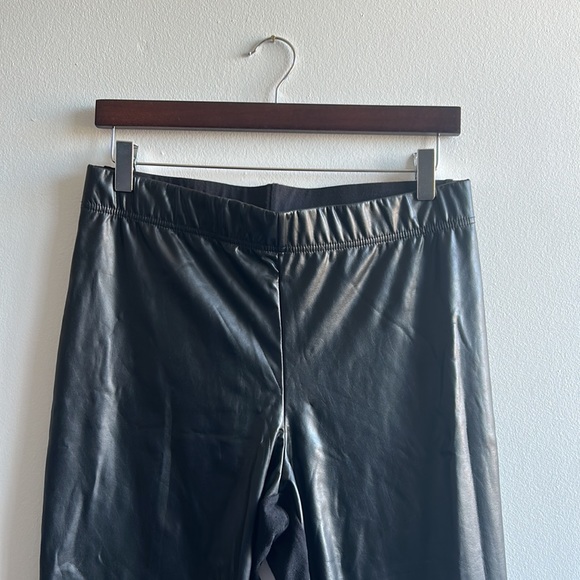 Old Navy Leather Look Leggings Large - Picture 4 of 6